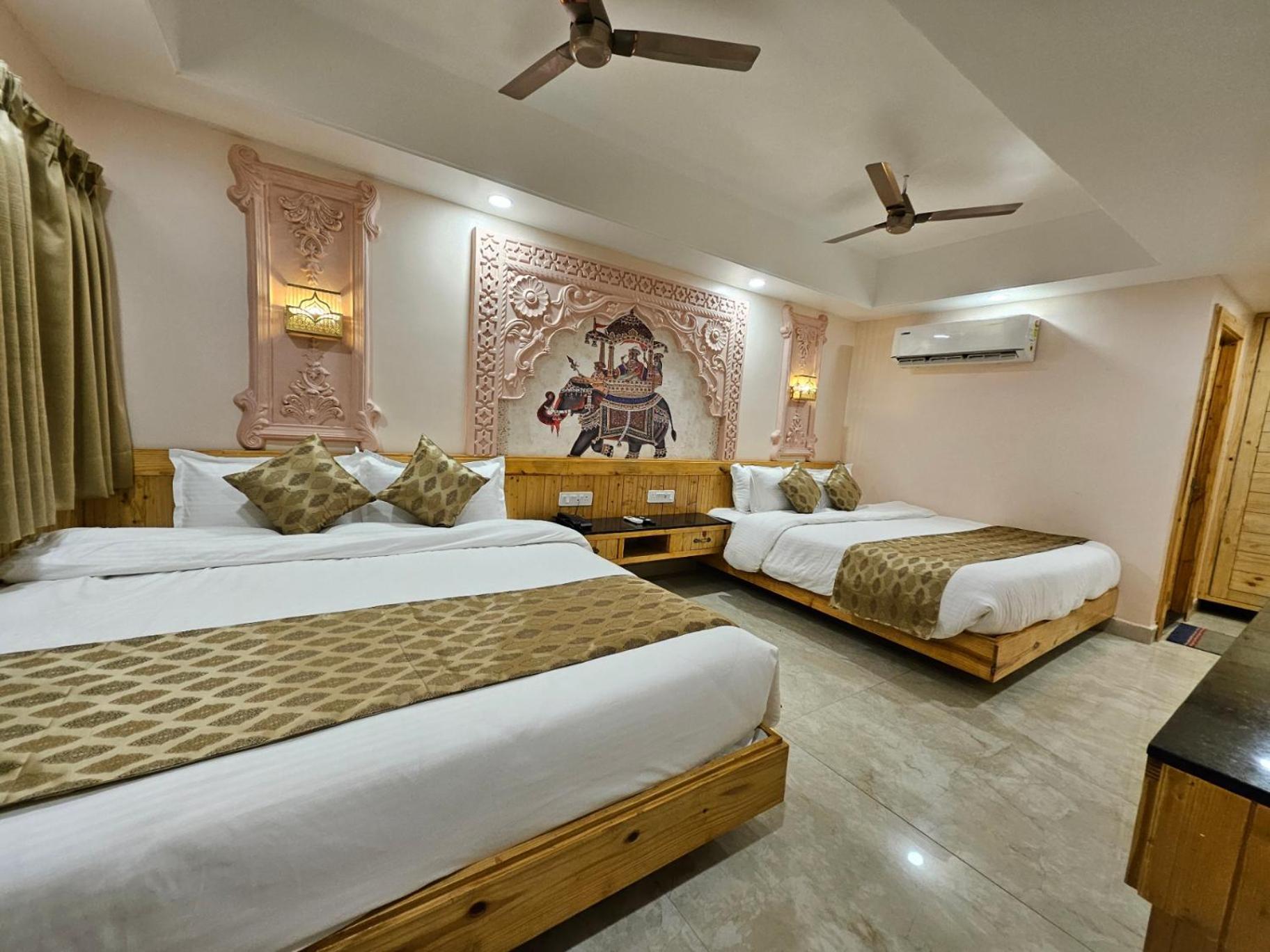 The Mewar Palace And Resort Shivpuri  Exterior photo